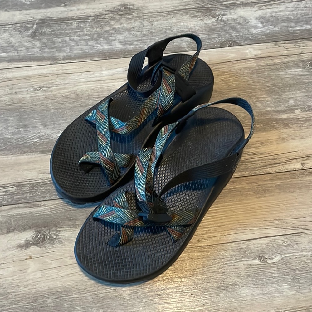 Men’s Chacos sandals